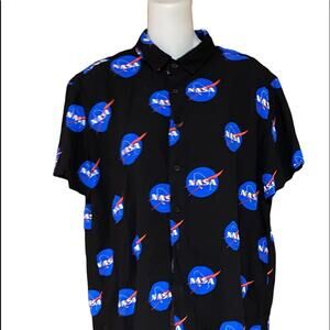 Chemistry Brand Black NASA Button Up Short Sleeve Logo Shirt Unisex Medium